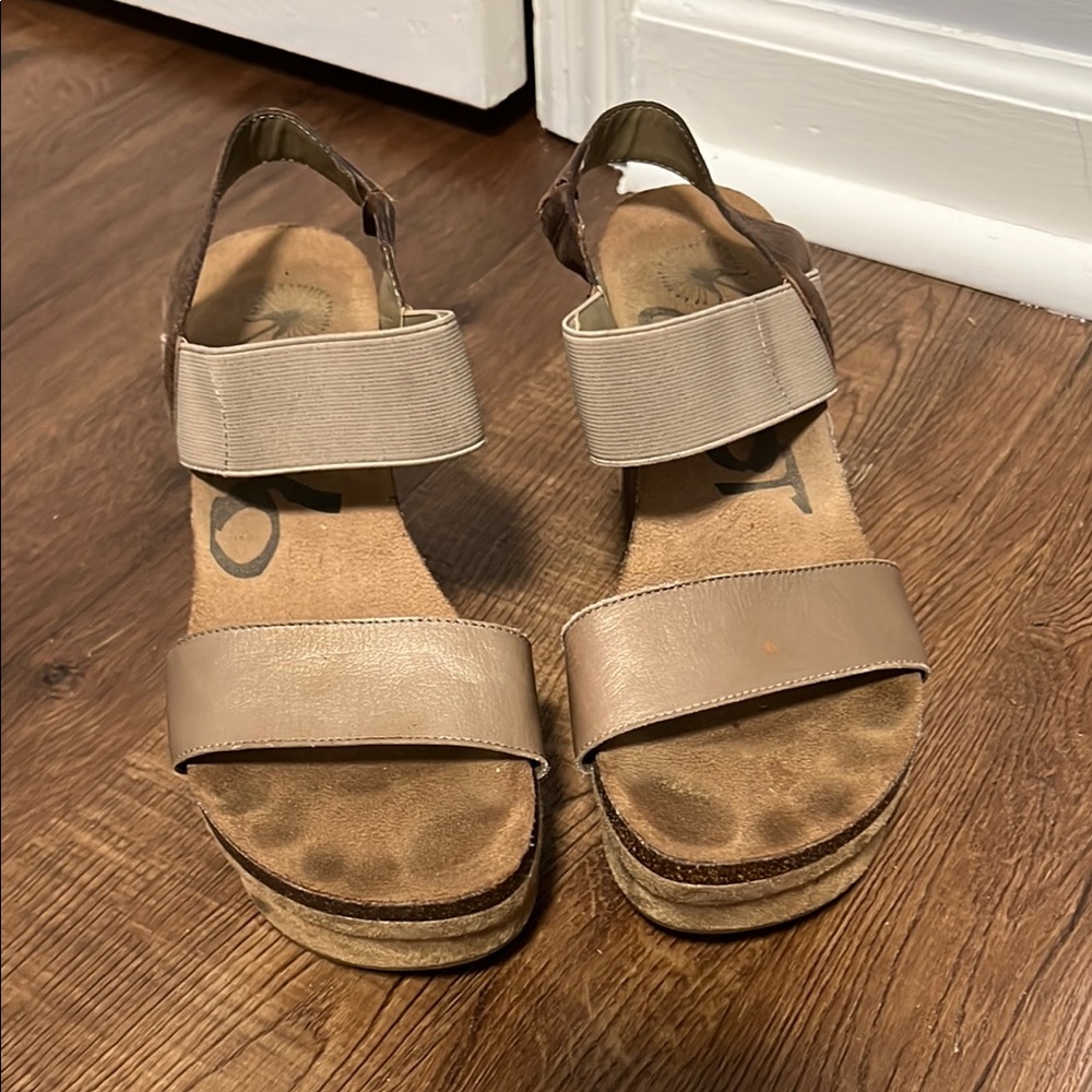 OTBT Bushnell Tan Sandals